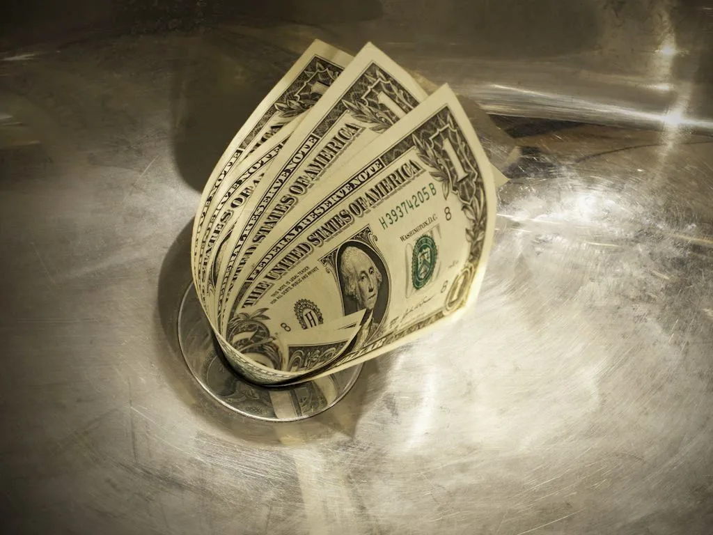 Crypto Short Squeeze: Bearish Traders Lose $3 Billion as Bitcoin Surges Past $71,000