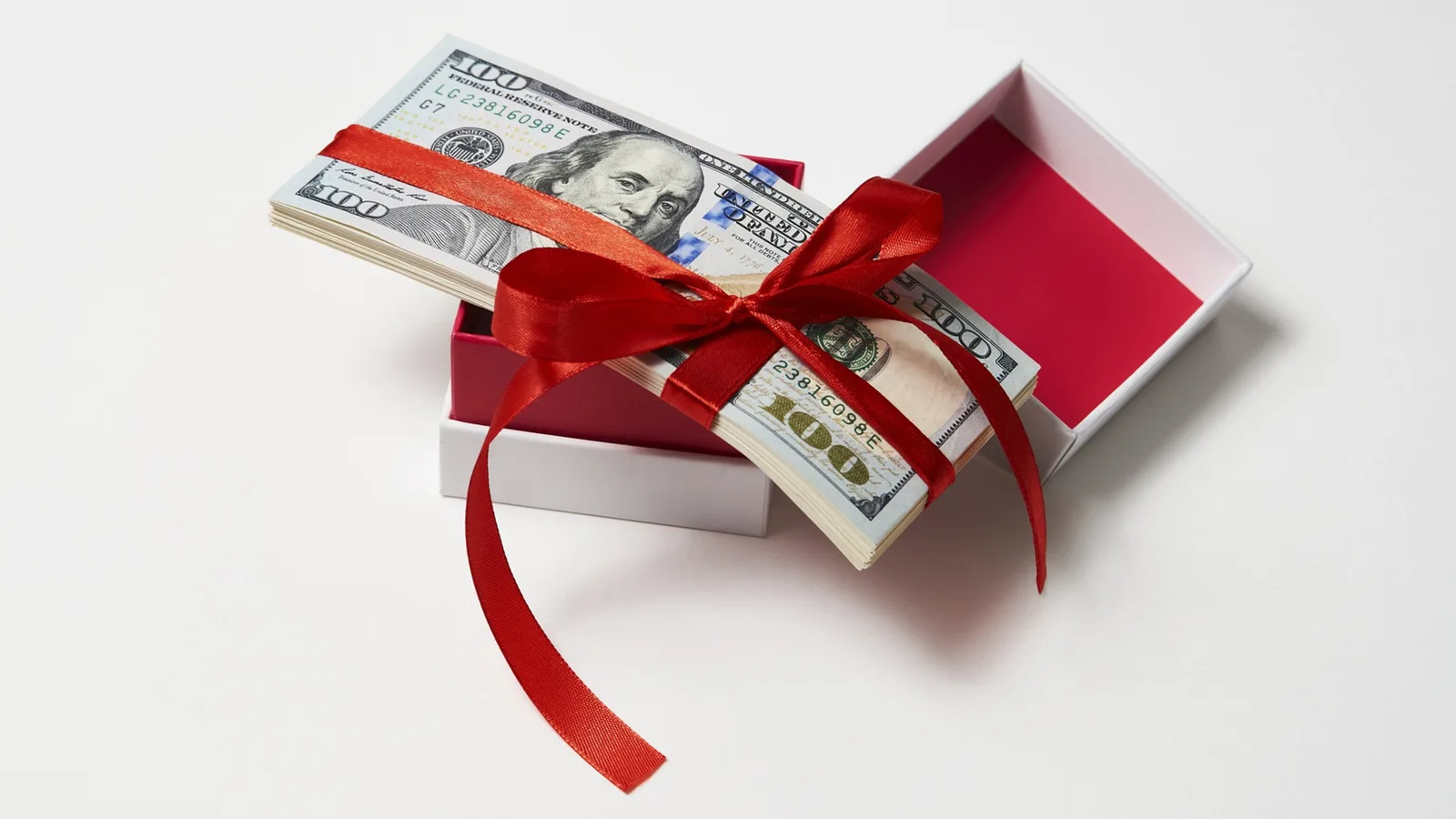 3 Charitable Giving Strategies for High-Net-Worth Individuals