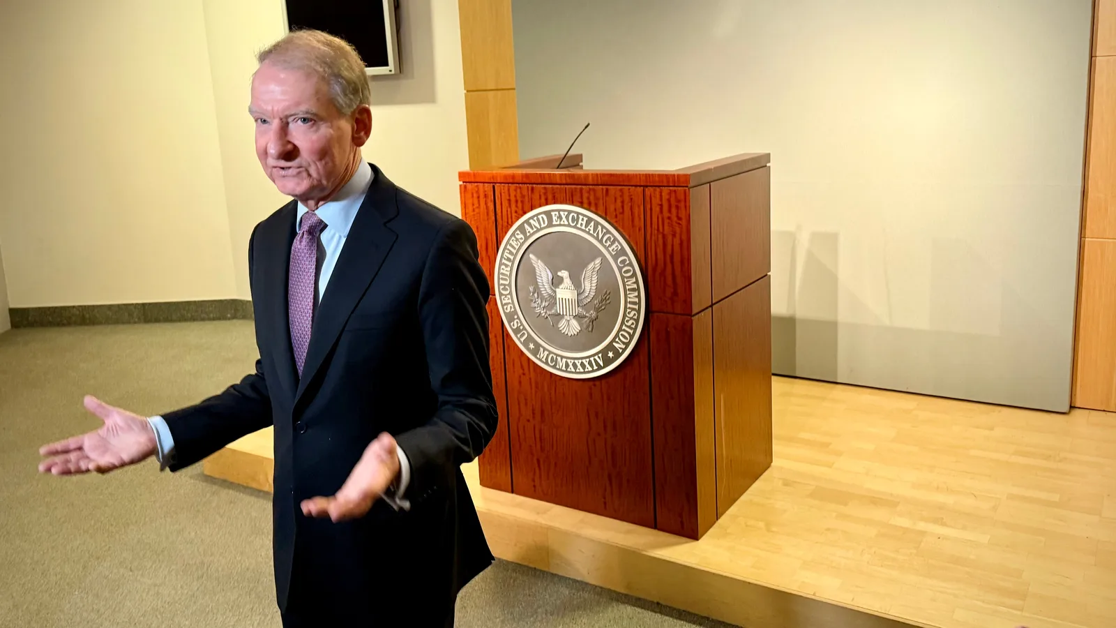 SEC Proposes Transfer Agent Rule and Sets Event to Explore Round-the-Clock U.S. Trading
